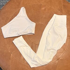 SET Active Off-White Activewear Set